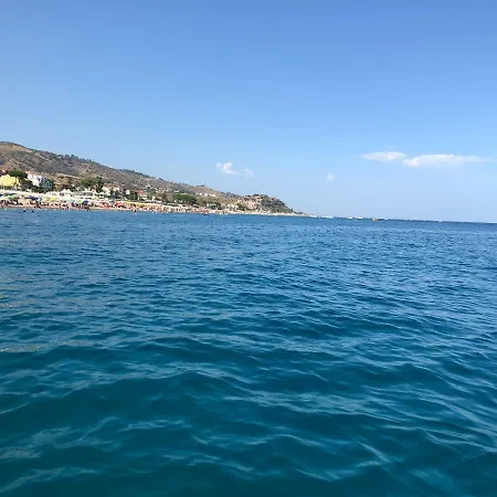 Favoloso Attico Sul Mare * Badolato Marina