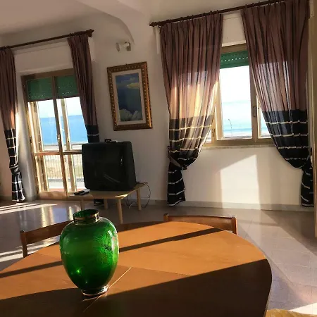 Favoloso Attico Sul Mare Appartement Badolato Marina